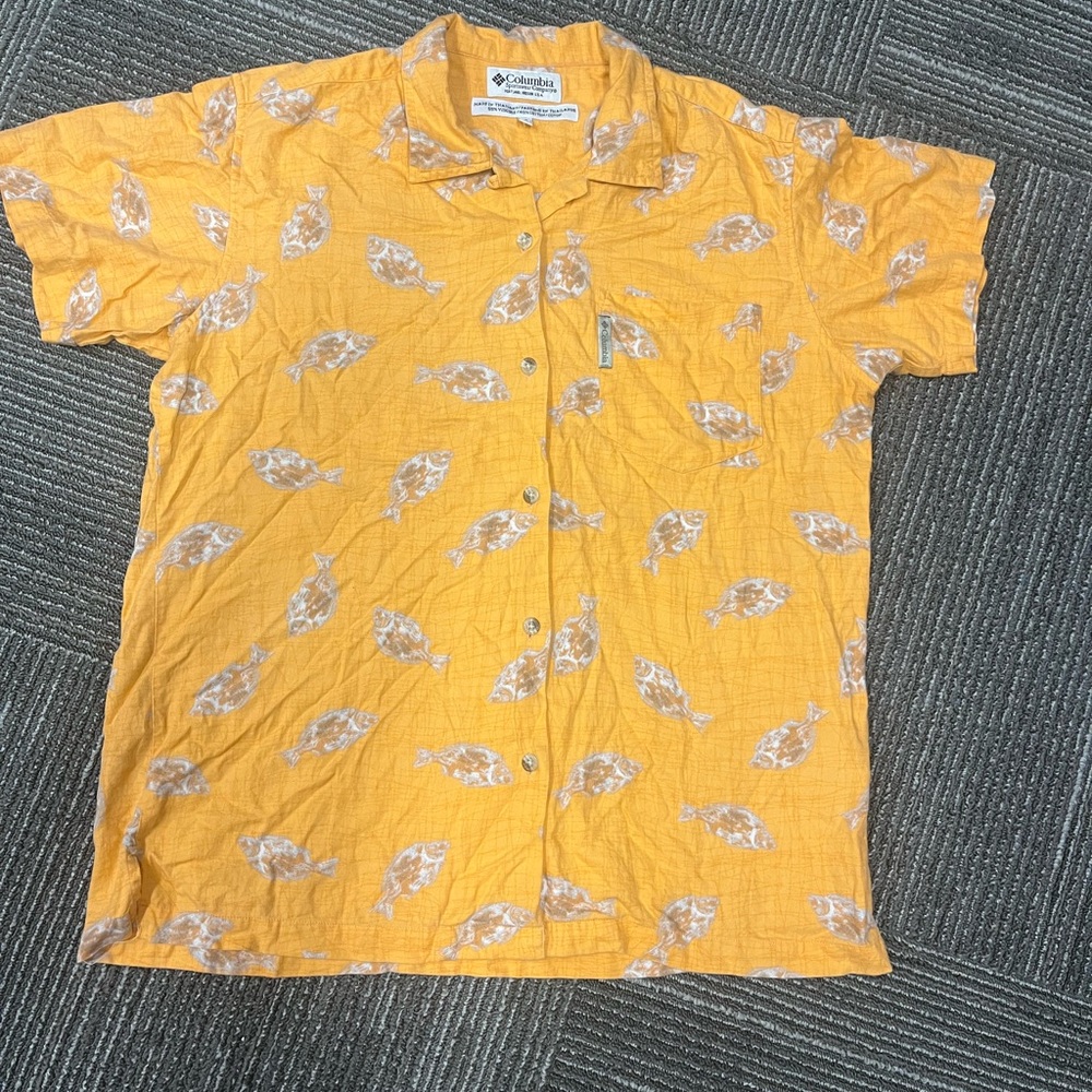 Columbia Orange with fish men's medium button down